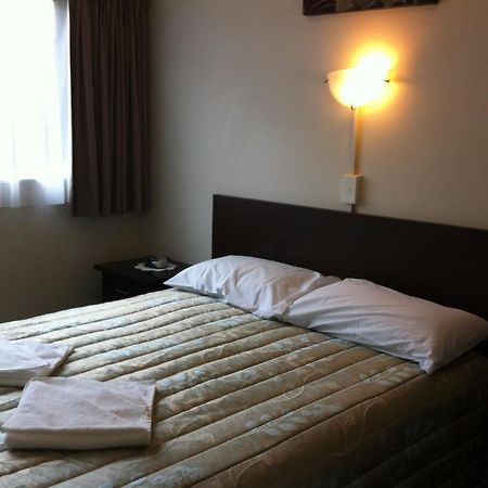 88 Wallace Court Motel Веллінгтон Екстер'єр фото